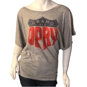 B9- grand ole opry medium cute gray tee size M
